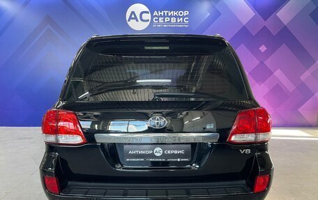 Toyota Land Cruiser 200, 2009 год, 2 580 000 рублей, 7 фотография