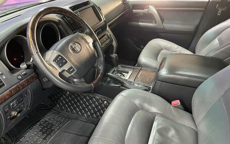 Toyota Land Cruiser 200, 2009 год, 2 580 000 рублей, 13 фотография