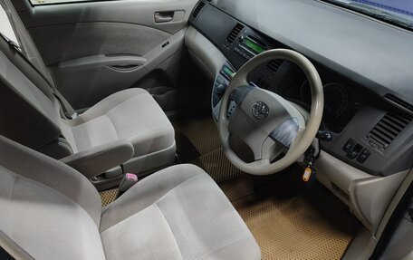 Toyota ISis I, 2008 год, 890 000 рублей, 14 фотография