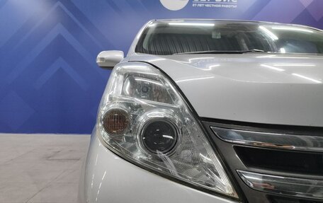 Toyota ISis I, 2008 год, 890 000 рублей, 10 фотография