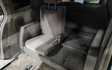 Toyota ISis I, 2008 год, 890 000 рублей, 16 фотография