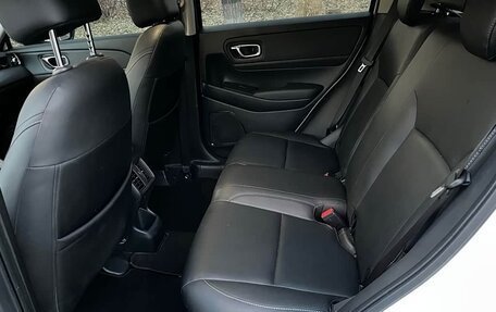 Honda Vezel, 2024 год, 2 190 000 рублей, 11 фотография