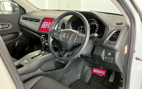 Honda Vezel, 2020 год, 1 450 000 рублей, 5 фотография