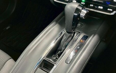 Honda Vezel, 2020 год, 1 450 000 рублей, 16 фотография