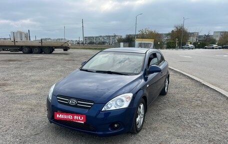 KIA cee'd I рестайлинг, 2008 год, 685 000 рублей, 2 фотография