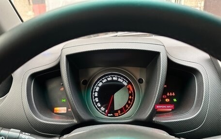 Toyota Urban Cruiser, 2009 год, 750 000 рублей, 22 фотография