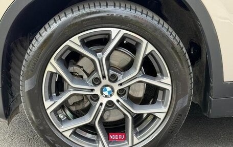 BMW X1, 2021 год, 2 100 000 рублей, 23 фотография