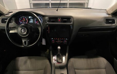 Volkswagen Jetta VI, 2012 год, 814 000 рублей, 9 фотография