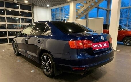 Volkswagen Jetta VI, 2012 год, 814 000 рублей, 5 фотография