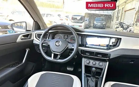 Volkswagen Polo, 2022 год, 1 010 999 рублей, 11 фотография