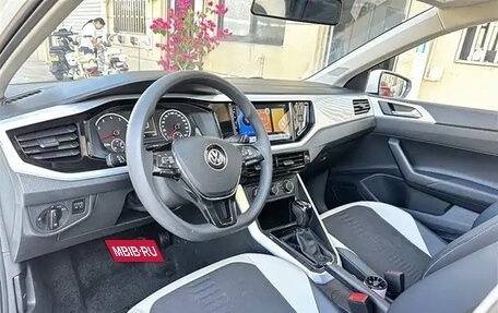 Volkswagen Polo, 2022 год, 1 010 999 рублей, 10 фотография