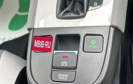 Honda Fit, 2022 год, 1 030 000 рублей, 14 фотография