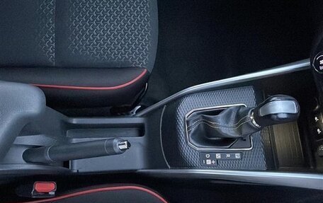 Toyota Raize I, 2021 год, 1 305 000 рублей, 14 фотография