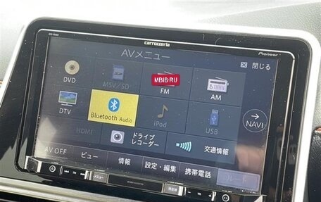 Toyota Sienta II, 2021 год, 1 069 000 рублей, 29 фотография