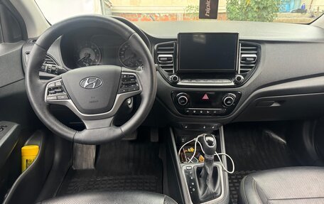 Hyundai Solaris II рестайлинг, 2020 год, 1 430 000 рублей, 9 фотография