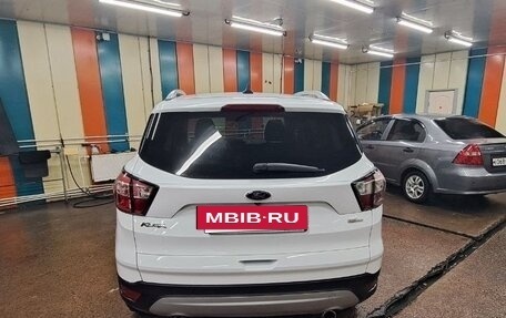 Ford Kuga III, 2017 год, 1 600 000 рублей, 3 фотография