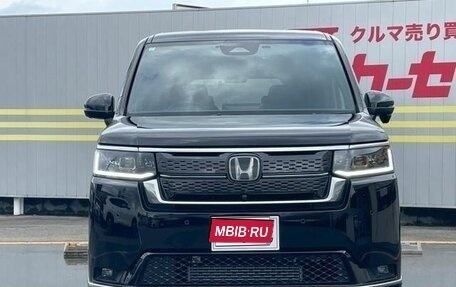 Honda Stepwgn, 2024 год, 2 380 000 рублей, 1 фотография