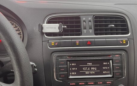 Volkswagen Polo VI (EU Market), 2011 год, 570 000 рублей, 18 фотография