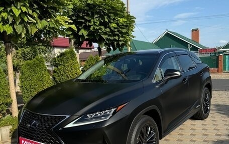 Lexus RX IV рестайлинг, 2022 год, 7 300 000 рублей, 1 фотография