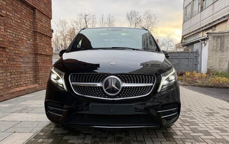 Mercedes-Benz V-Класс, 2023 год, 10 250 000 рублей, 3 фотография