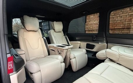 Mercedes-Benz V-Класс, 2023 год, 10 250 000 рублей, 23 фотография