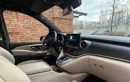 Mercedes-Benz V-Класс, 2023 год, 10 250 000 рублей, 29 фотография