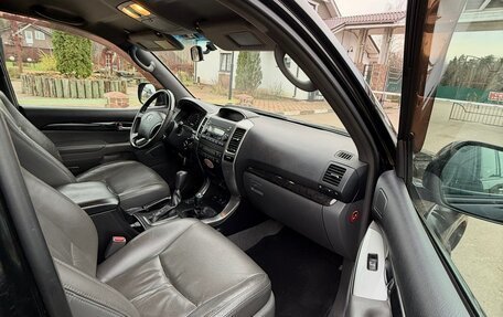 Toyota Land Cruiser Prado 120 рестайлинг, 2008 год, 1 900 000 рублей, 5 фотография