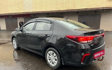 KIA Rio IV, 2018 год, 1 250 000 рублей, 4 фотография