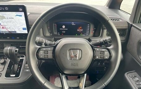 Honda Stepwgn, 2024 год, 2 380 000 рублей, 10 фотография