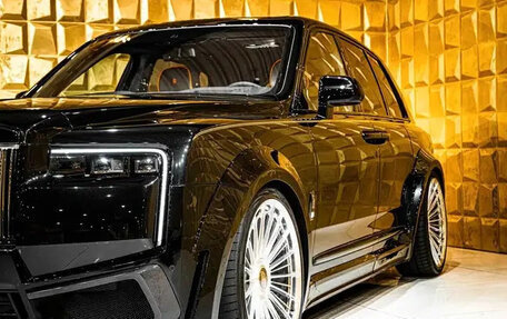 Rolls-Royce Cullinan, 2025 год, 130 000 000 рублей, 11 фотография