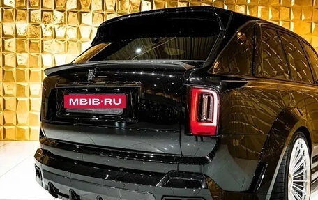 Rolls-Royce Cullinan, 2025 год, 130 000 000 рублей, 2 фотография