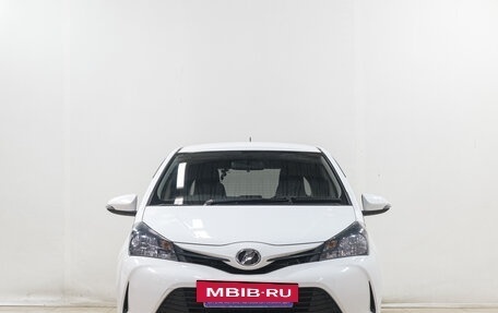 Toyota Vitz, 2015 год, 999 000 рублей, 2 фотография