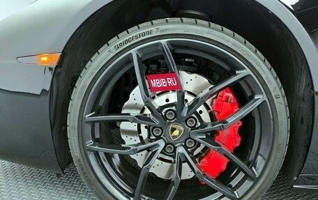 Lamborghini Huracán, 2018 год, 16 500 000 рублей, 18 фотография