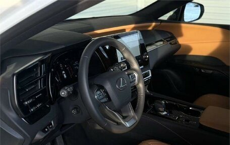 Lexus RX IV рестайлинг, 2025 год, 7 650 000 рублей, 9 фотография