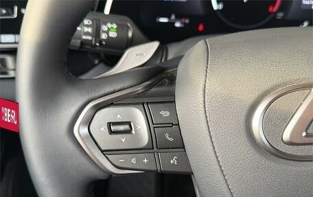 Lexus RX IV рестайлинг, 2025 год, 7 650 000 рублей, 24 фотография