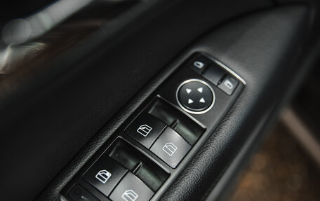 Mercedes-Benz E-Класс, 2013 год, 1 600 000 рублей, 10 фотография