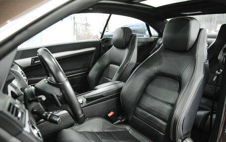 Mercedes-Benz E-Класс, 2013 год, 1 600 000 рублей, 7 фотография