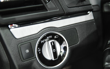 Mercedes-Benz E-Класс, 2013 год, 1 600 000 рублей, 11 фотография