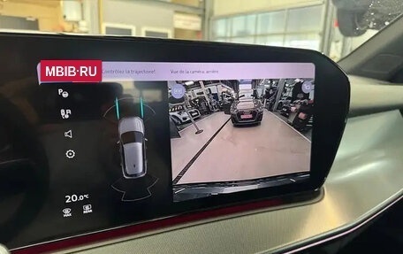 Audi Q3, 2025 год, 8 900 000 рублей, 12 фотография