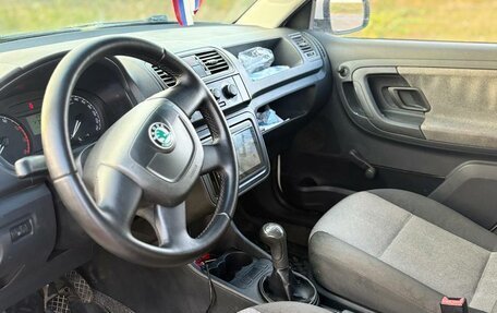 Skoda Fabia II, 2010 год, 370 000 рублей, 8 фотография