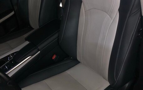 Lexus RX IV рестайлинг, 2022 год, 7 300 000 рублей, 3 фотография