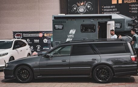 Nissan Stagea II, 1997 год, 1 200 000 рублей, 2 фотография