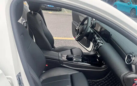 Mercedes-Benz A-Класс, 2022 год, 1 540 100 рублей, 10 фотография