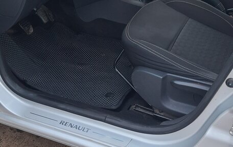 Renault Logan II, 2014 год, 750 000 рублей, 2 фотография