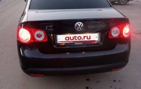 Volkswagen Jetta VI, 2009 год, 570 000 рублей, 5 фотография