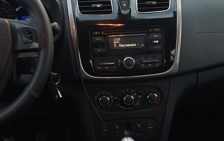 Renault Logan II, 2014 год, 750 000 рублей, 8 фотография