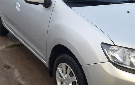 Renault Logan II, 2014 год, 750 000 рублей, 13 фотография