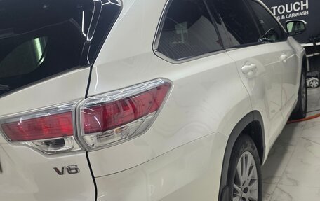 Toyota Highlander III, 2015 год, 3 500 000 рублей, 10 фотография