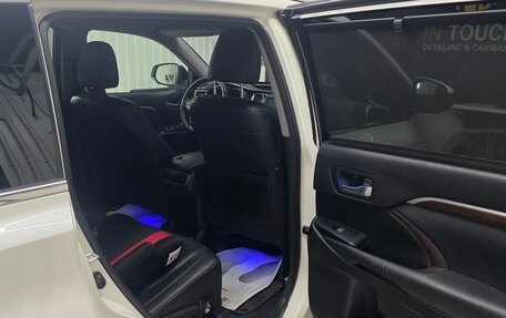 Toyota Highlander III, 2015 год, 3 500 000 рублей, 18 фотография