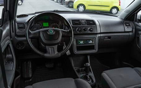 Skoda Fabia II, 2011 год, 719 000 рублей, 6 фотография